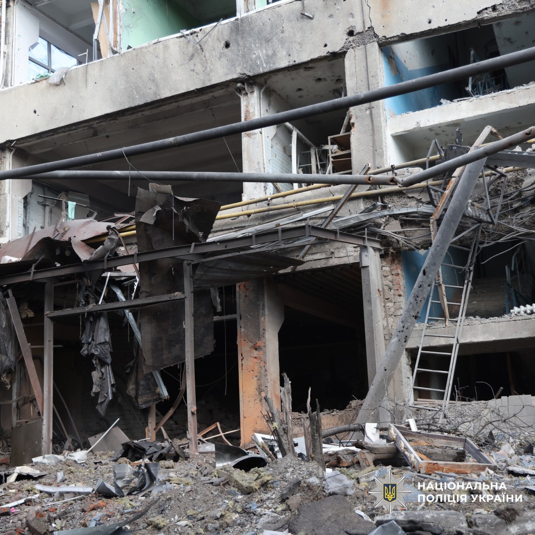 На фото наслідки ворожого обстрілу