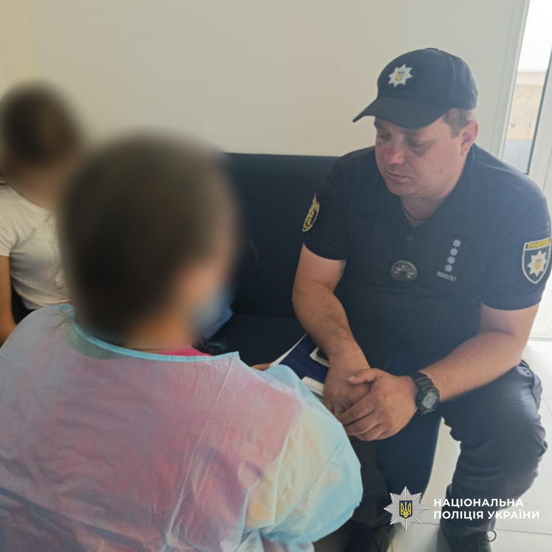 Поліція встановлює обставини травмування малолітньої дитини в Харкові