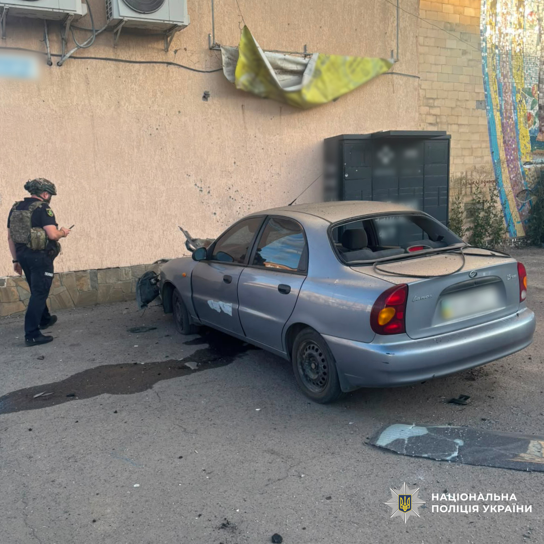 поліцейські продовжують збирати докази воєнних злочинів військовослужбовців рф на Харківщині