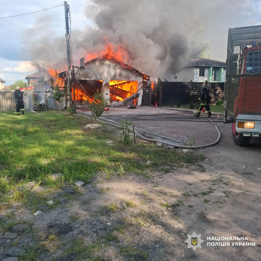 поліцейські продовжують збирати докази воєнних злочинів військовослужбовців рф на Харківщині