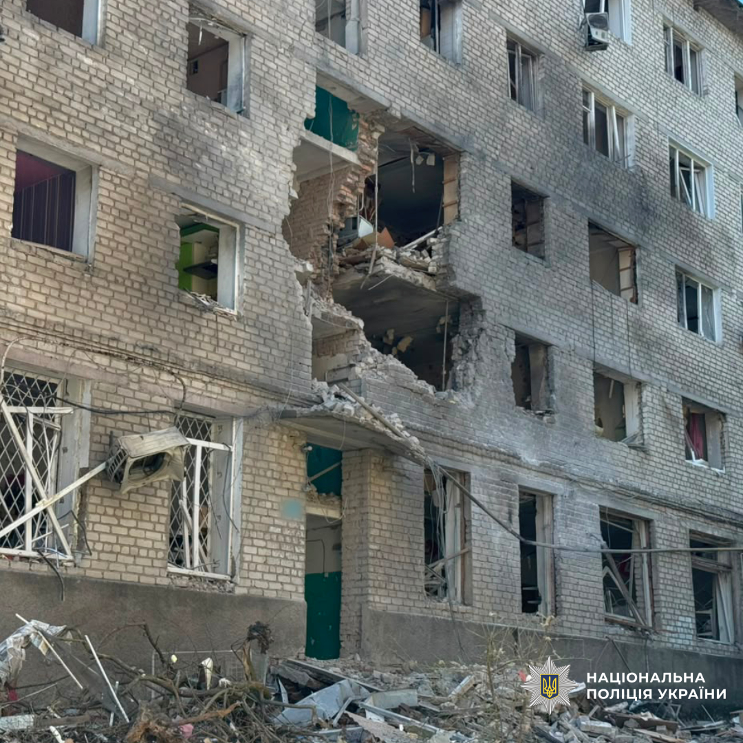 поліцейські документують воєнні злочини на Ізюмщині