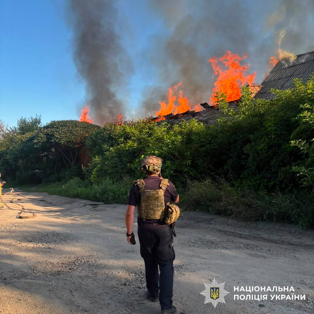 На фото наслідки ворожого обстрілу