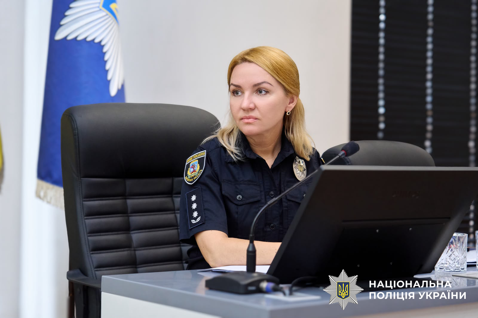 На фото зображена начальник управління кадрового забезпечення