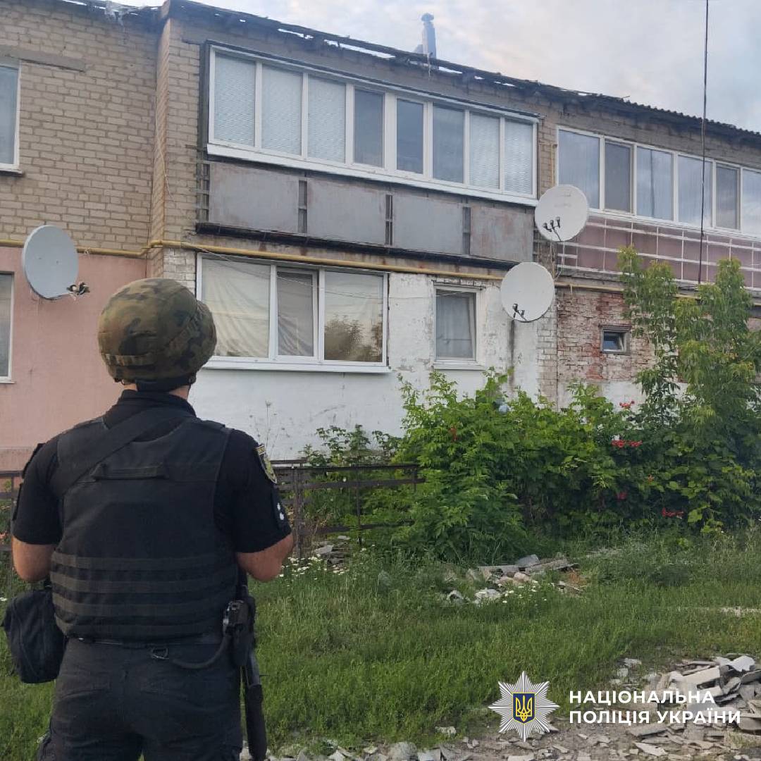 На фото наслідки ворожого обстрілу