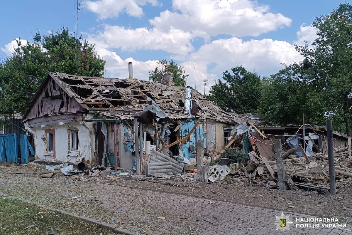 На фото наслідки ворожого обстрілу