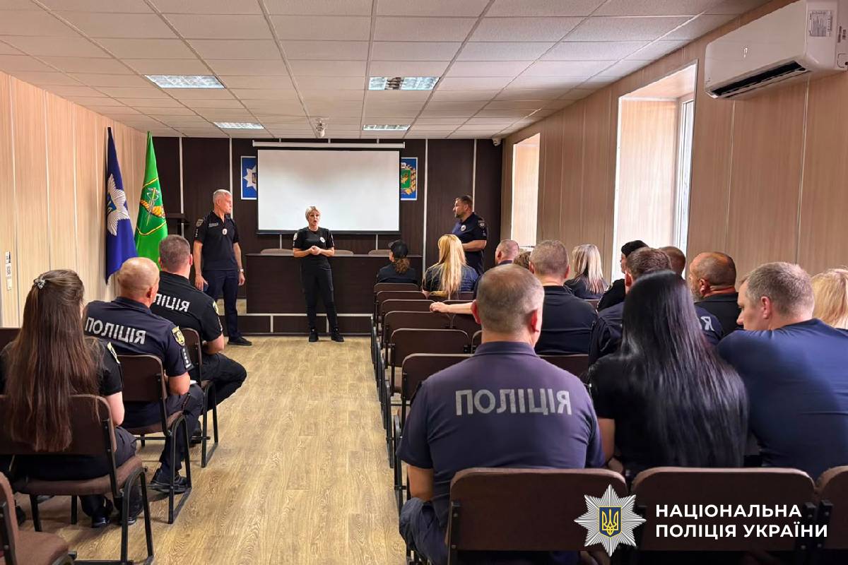 Поліцейські Харківщини спільно з капеланами посилюють підтримку дітей та особового складу