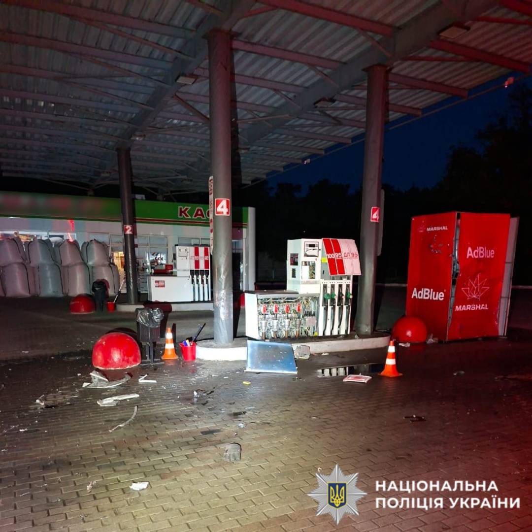 На фото наслідки ворожого обстрілу