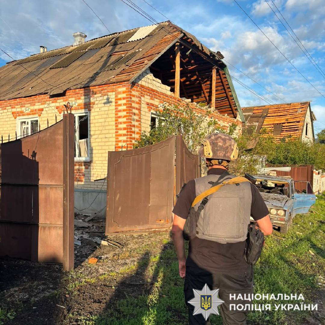 На фото наслідки ворожого обстрілу
