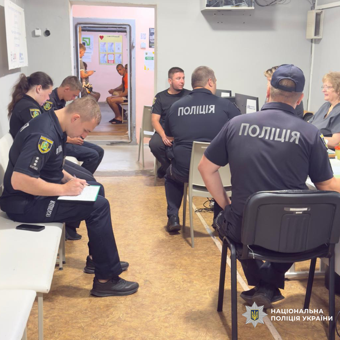 Поліцейські Богодухівського району здали кров для порятунку життя захисників і цивільних