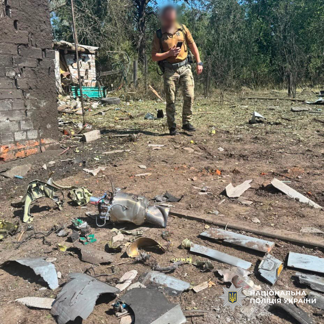 поліцейські документують наслідки воєнного злочину