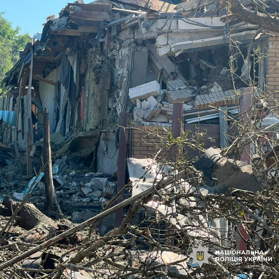 поліцейські документують наслідки воєнного злочину