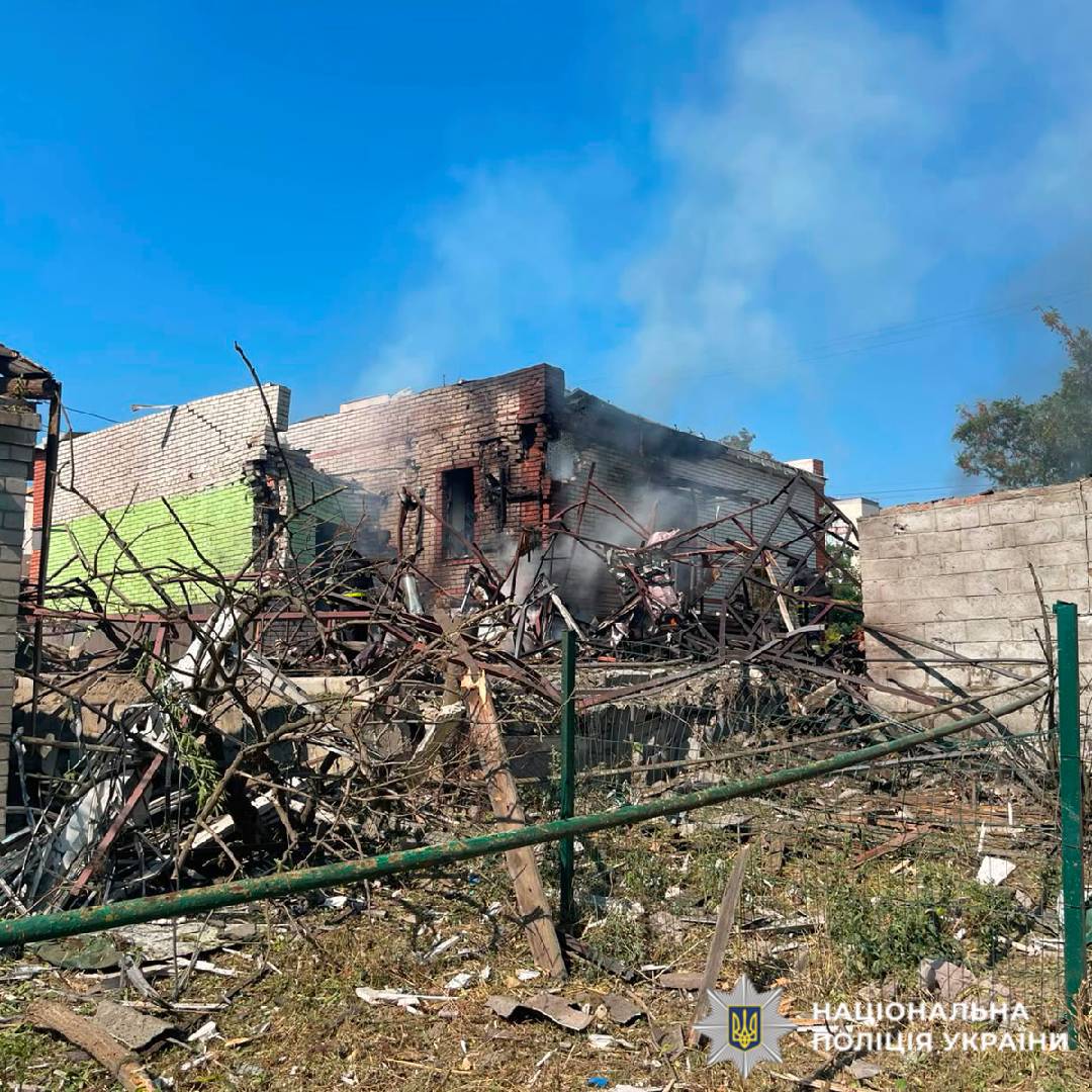 На фото наслідки ворожого обстрілу