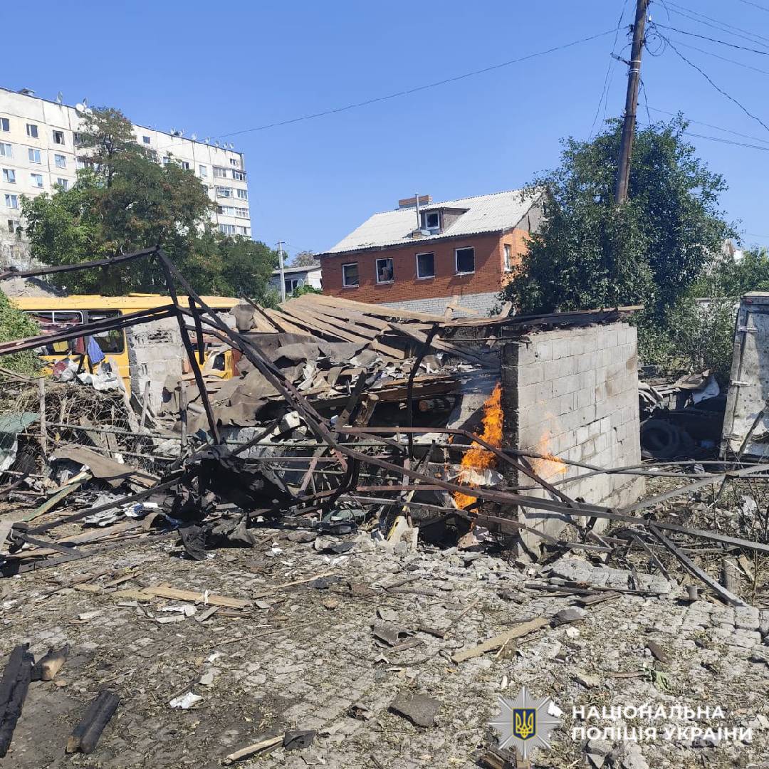 На фото наслідки ворожого обстрілу