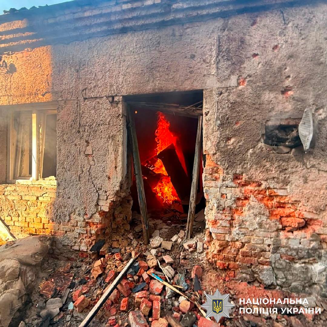 На фото наслідки ворожого обстрілу