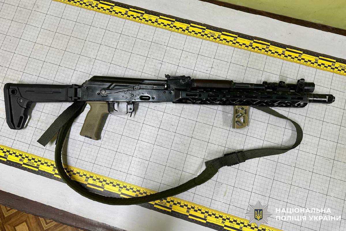 В підрозділах поліції Харківщини триває кампанія з декларування зброї