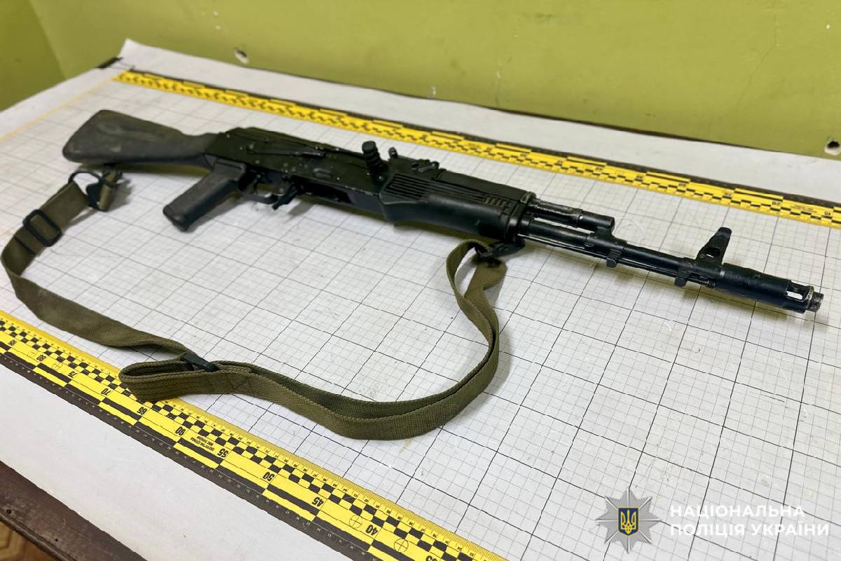 В підрозділах поліції Харківщини триває кампанія з декларування зброї