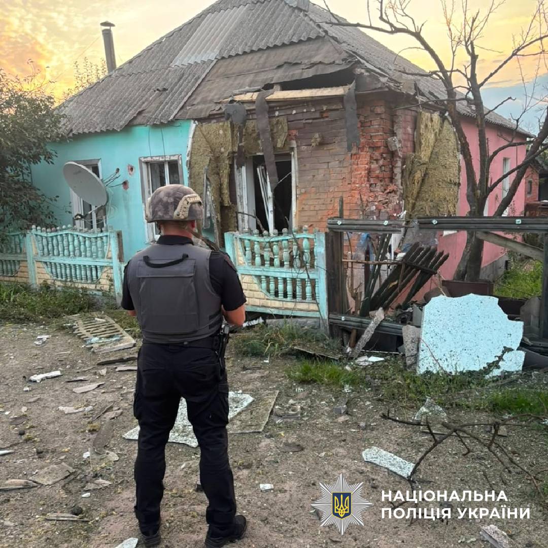 На фото наслідки ворожого обстрілу