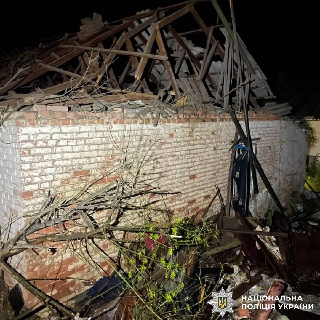 На фото наслідки ворожого обстрілу