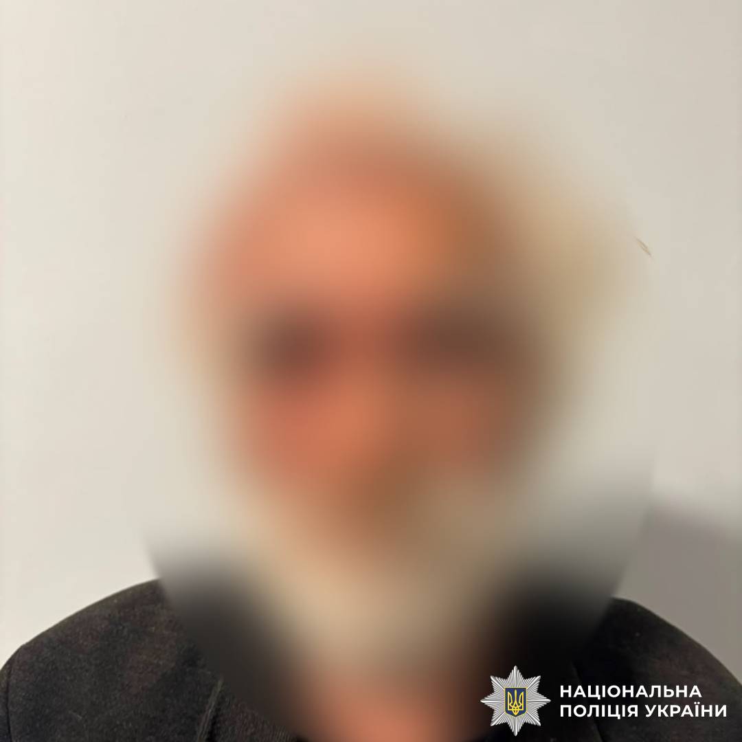 Поліцейські Чугуївщини повідомили про підозру чоловіку, який завдав тяжких тілесних ушкоджень своєму синові