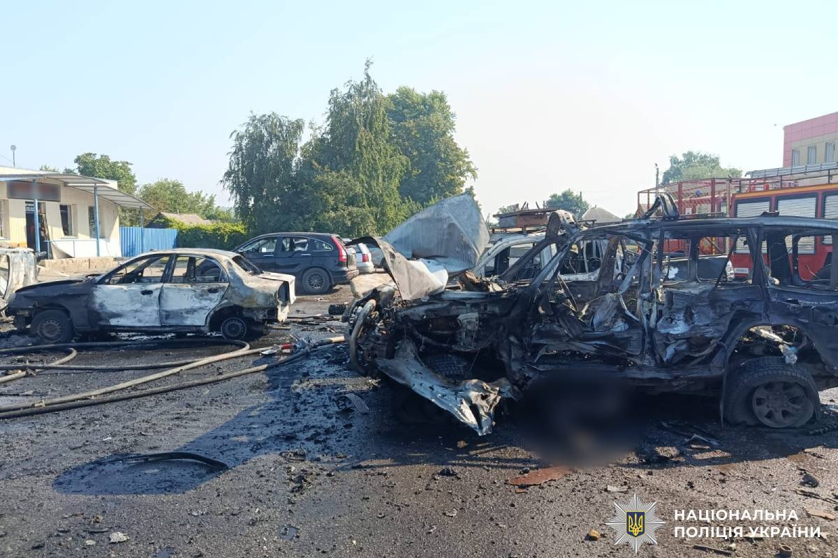 На фото наслідки ворожого обстріл