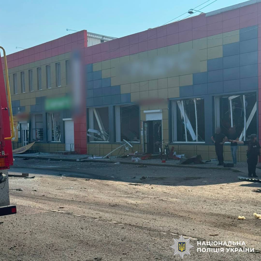 На фото наслідки ворожого обстріл