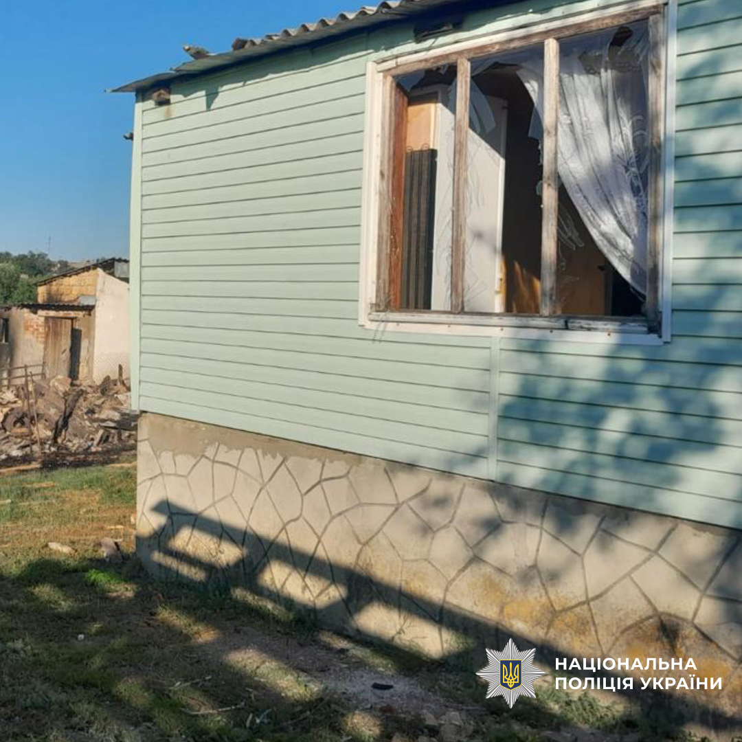 На Харківщині поліцейські документують наслідки воєнних злочинів, скоєних військовими рф