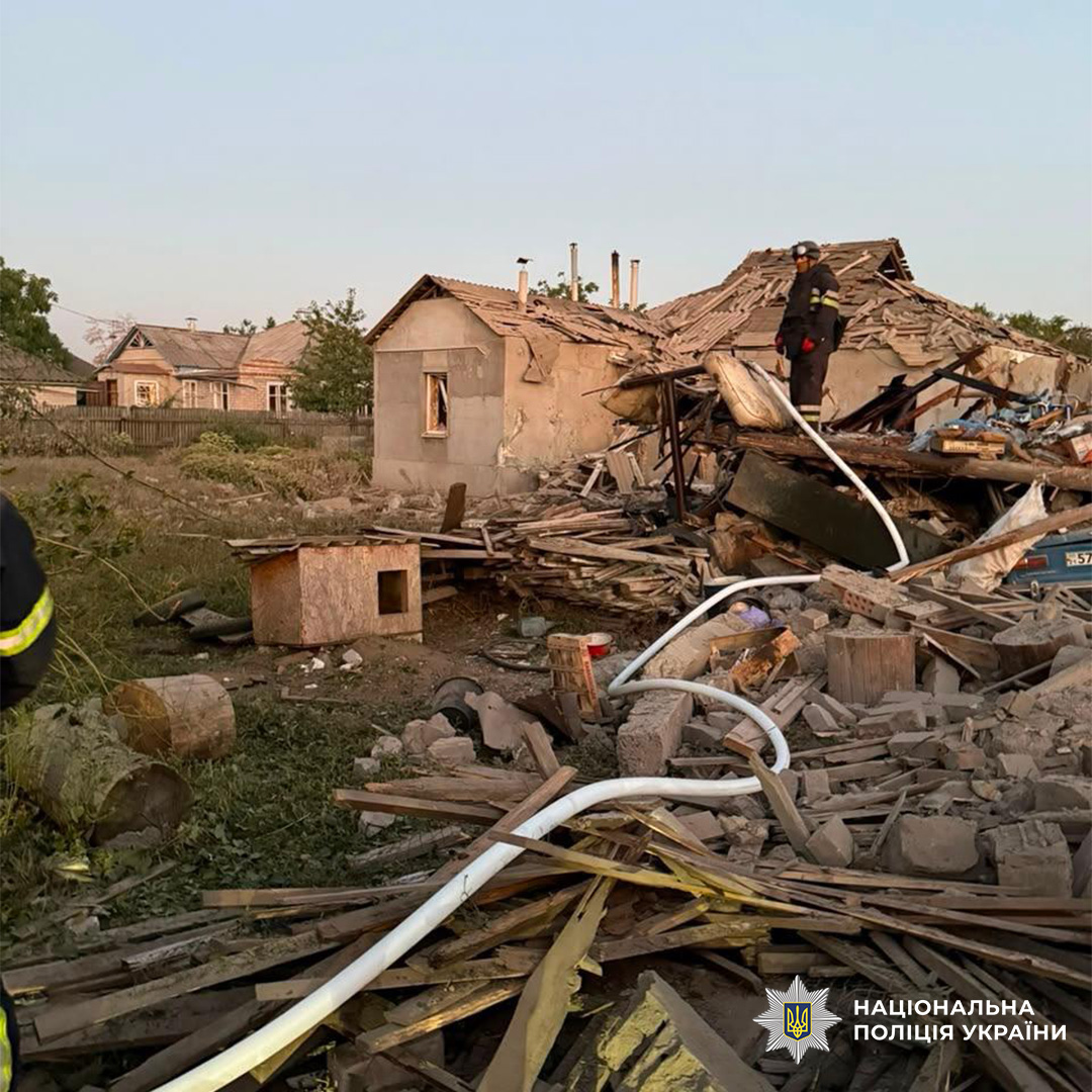 На фото наслідки ворожого обстрілу