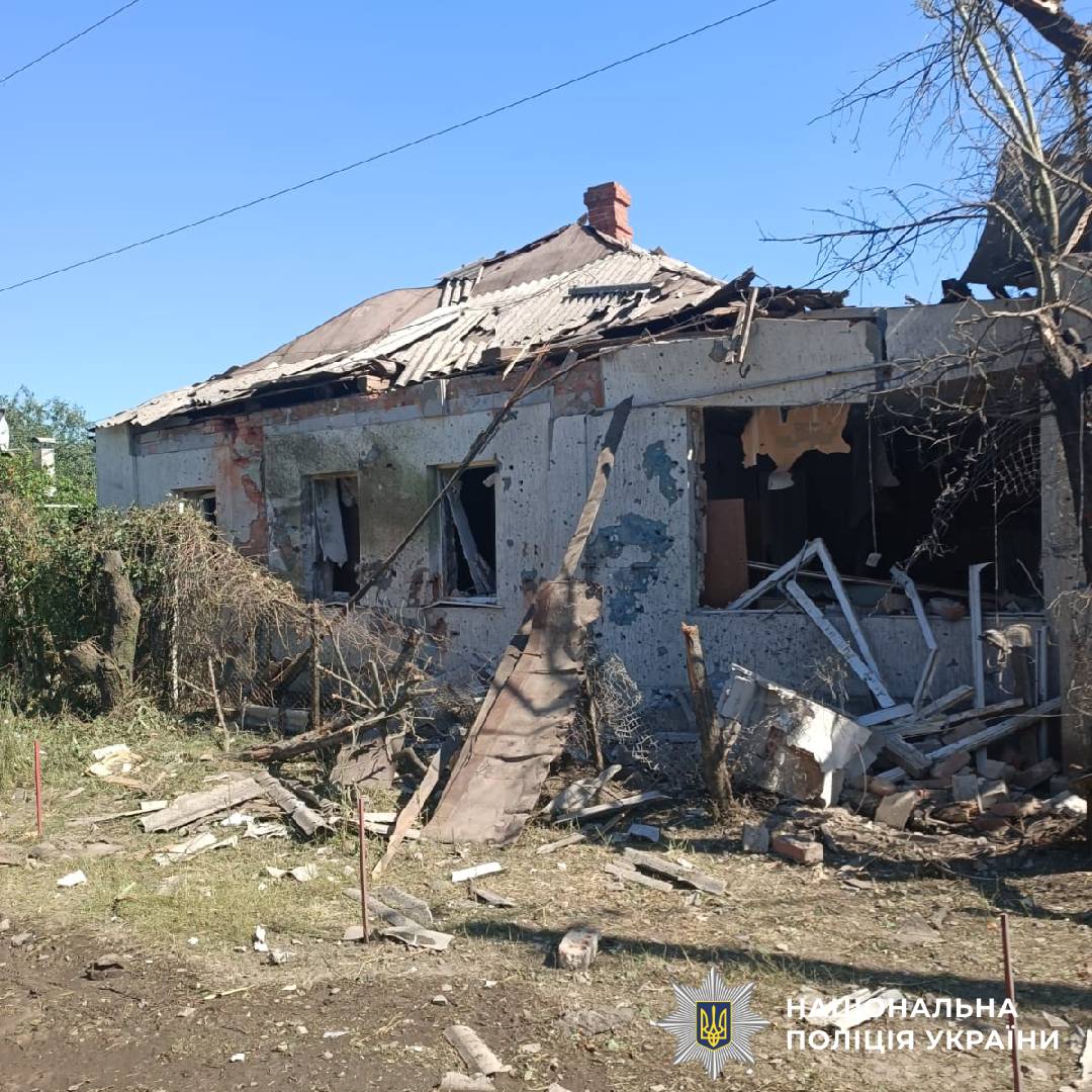 На фото наслідки ворожого обстрілу
