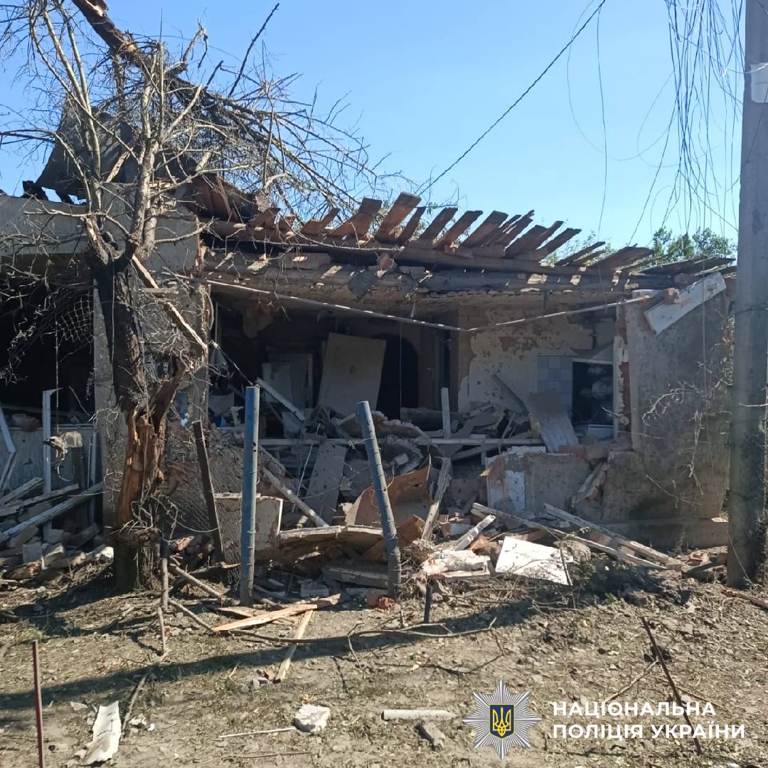 На фото наслідки ворожого обстрілу
