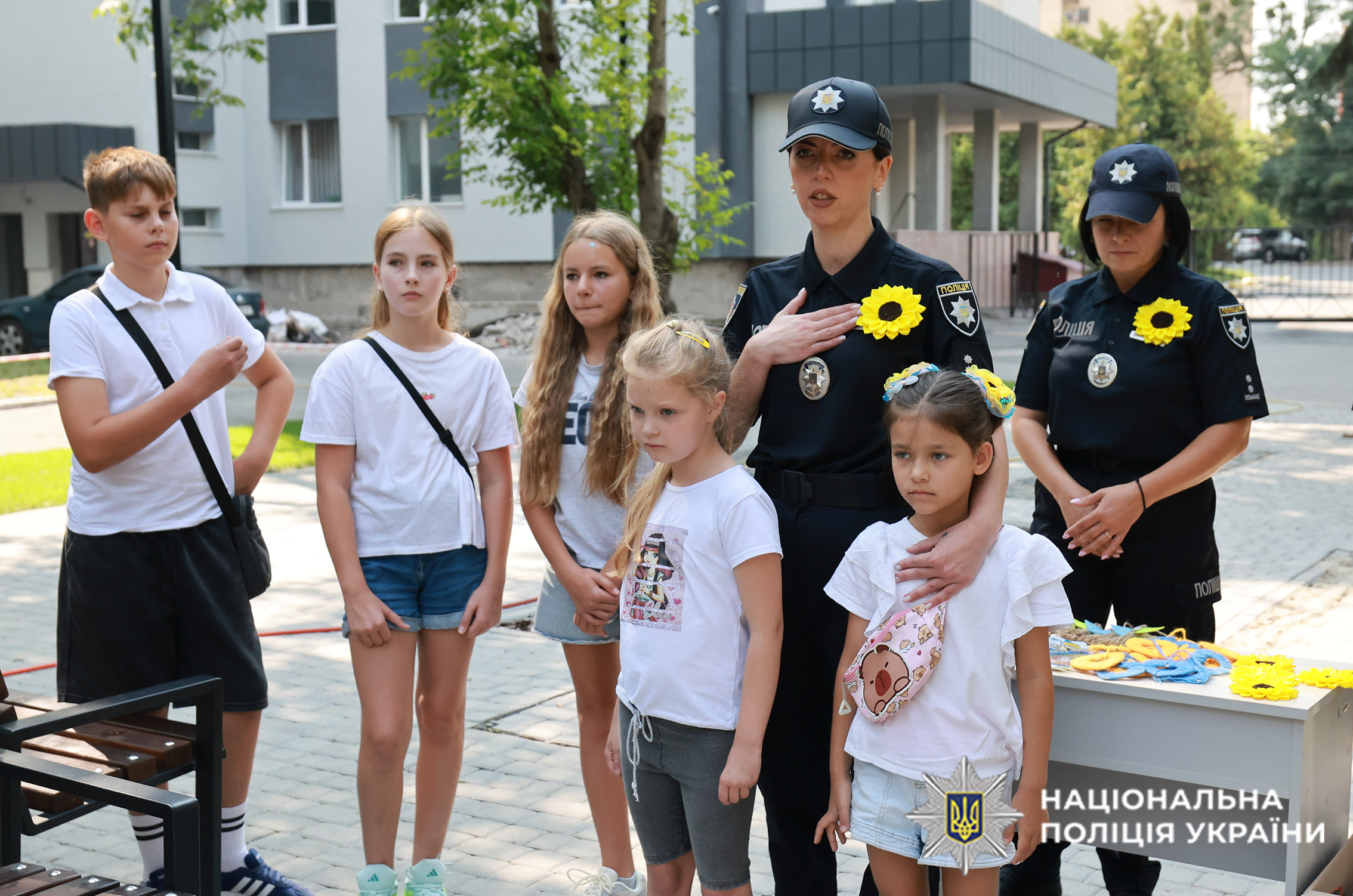 Діти дякують захисникам