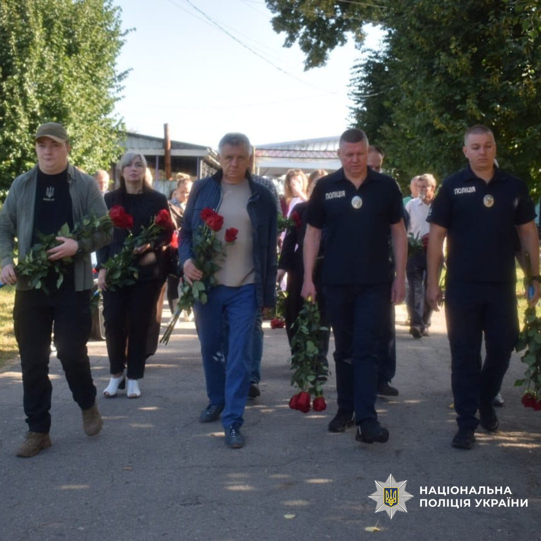 Поліцейські Харківщини долучилися до Тижня пам’яті Захисників України