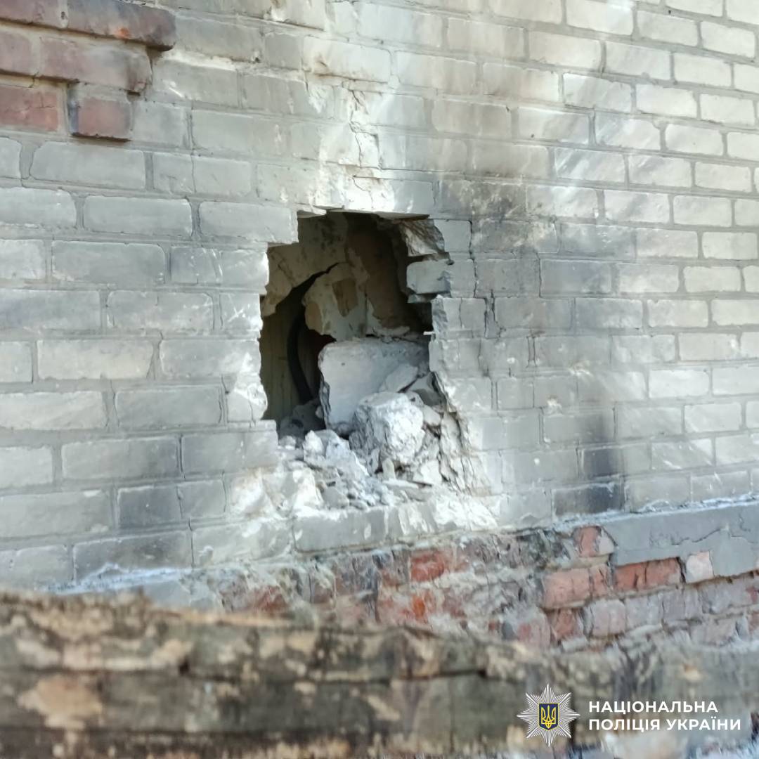 На фото наслідки ворожого обстрілу