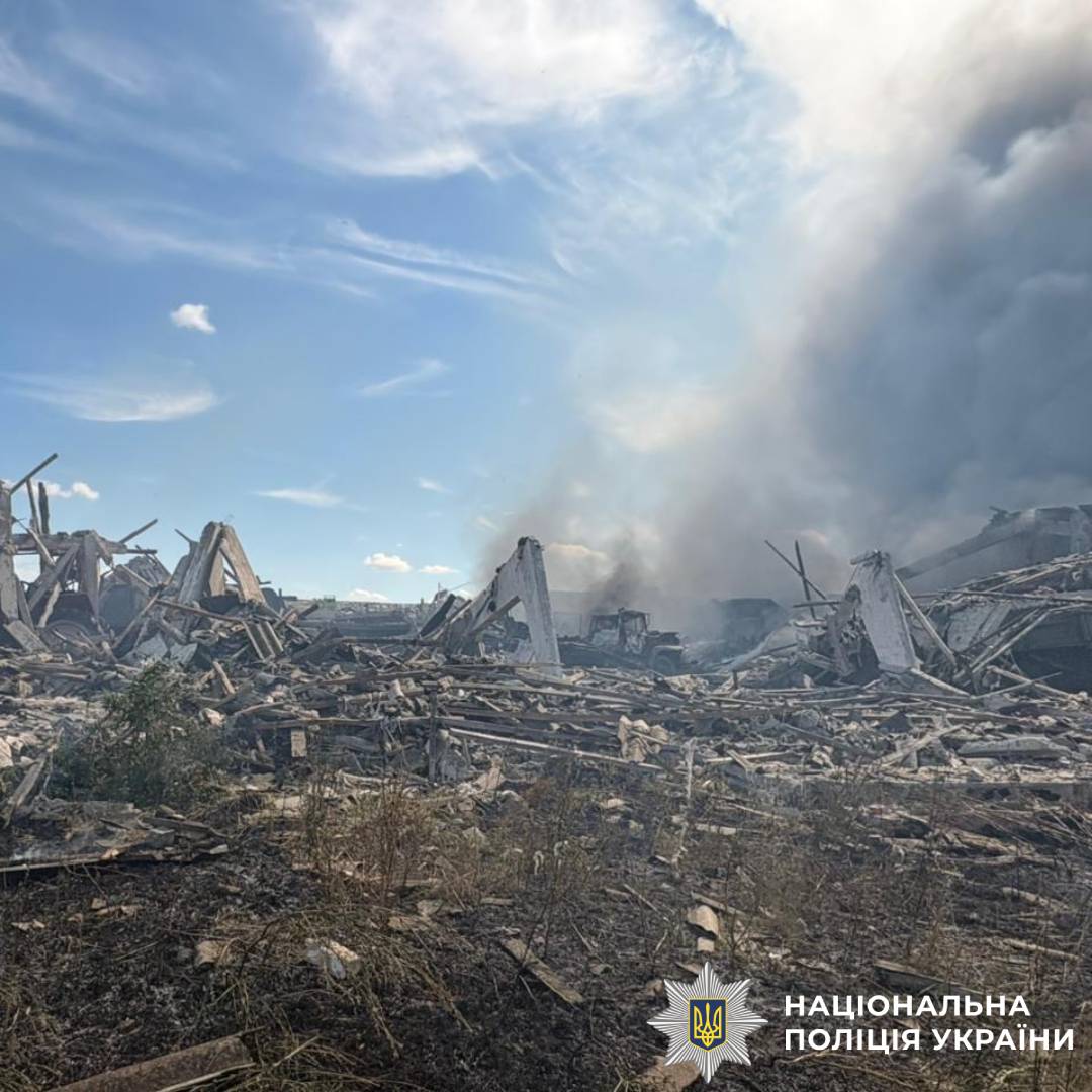 На фото наслідки ворожого обстрілу