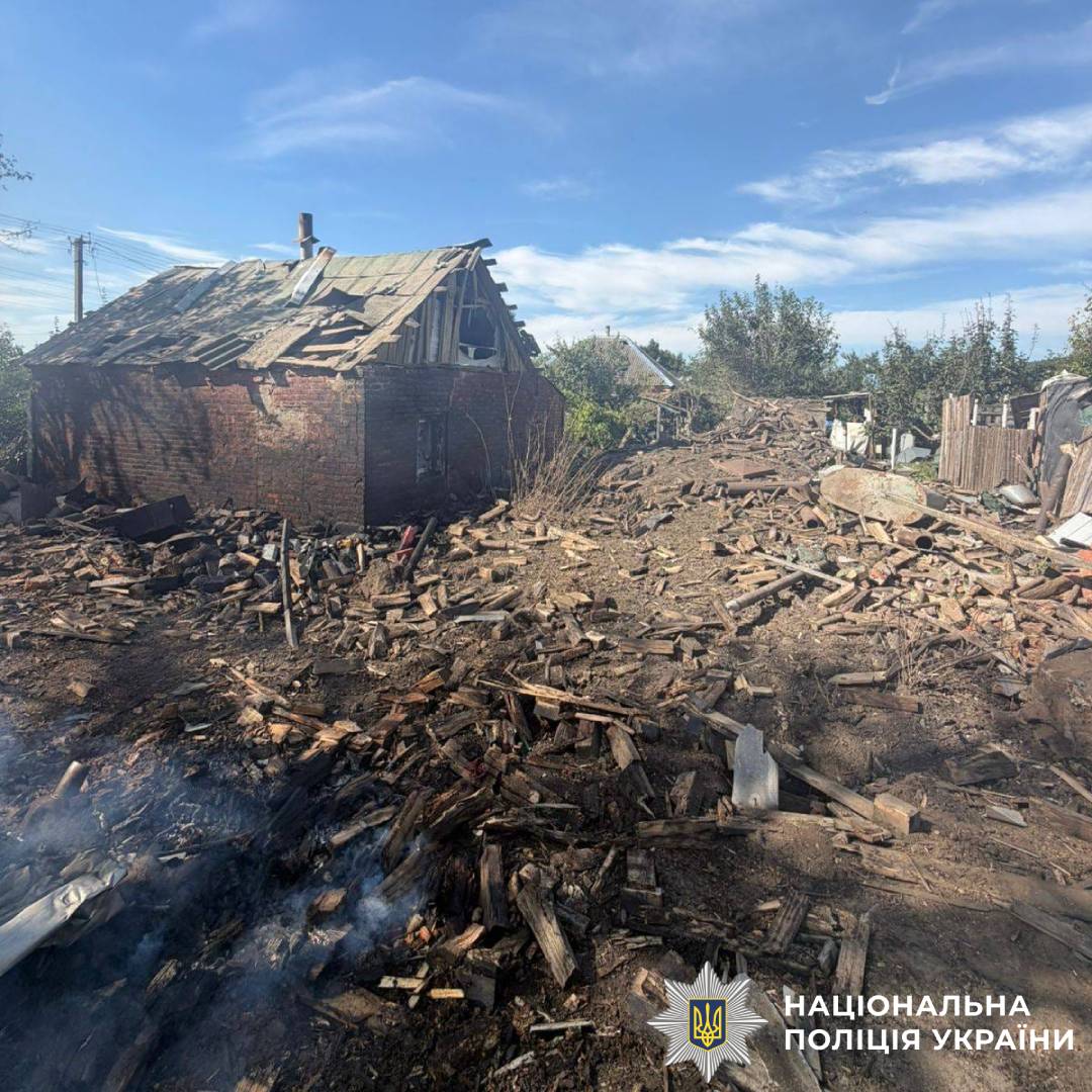 На фото наслідки ворожого обстрілу