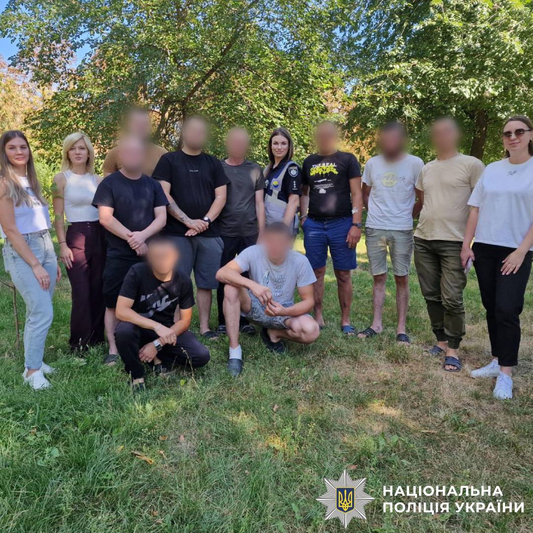 «Розпізнавання власних емоційних станів»: психологи Mental Tutor поліції Харківщини провели тренінг для поранених захисників