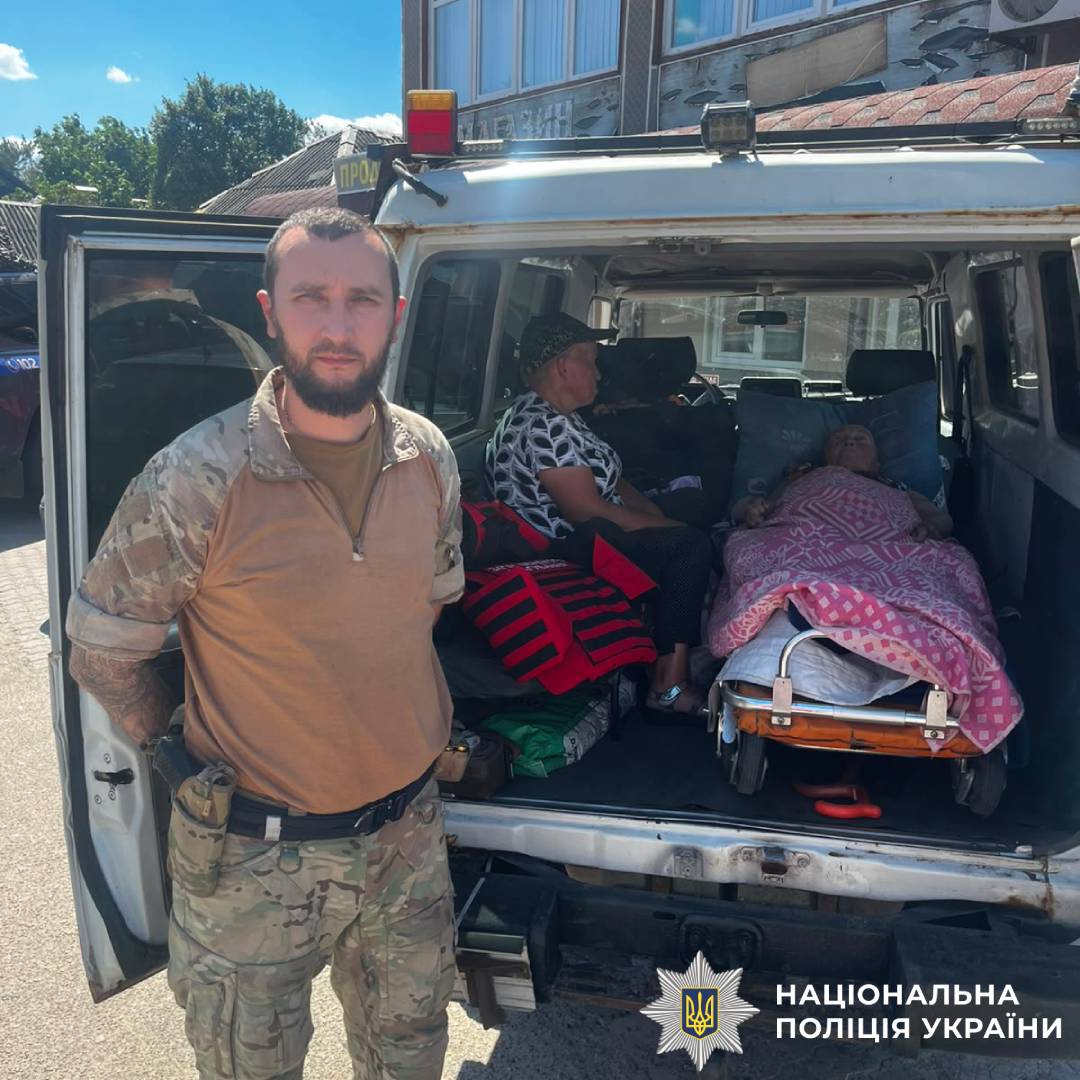 «Білі Янголи» евакуювали понад 140 цивільних з небезпечних територій: спецпідрозділ продовжує рятувати людей на Харківщині