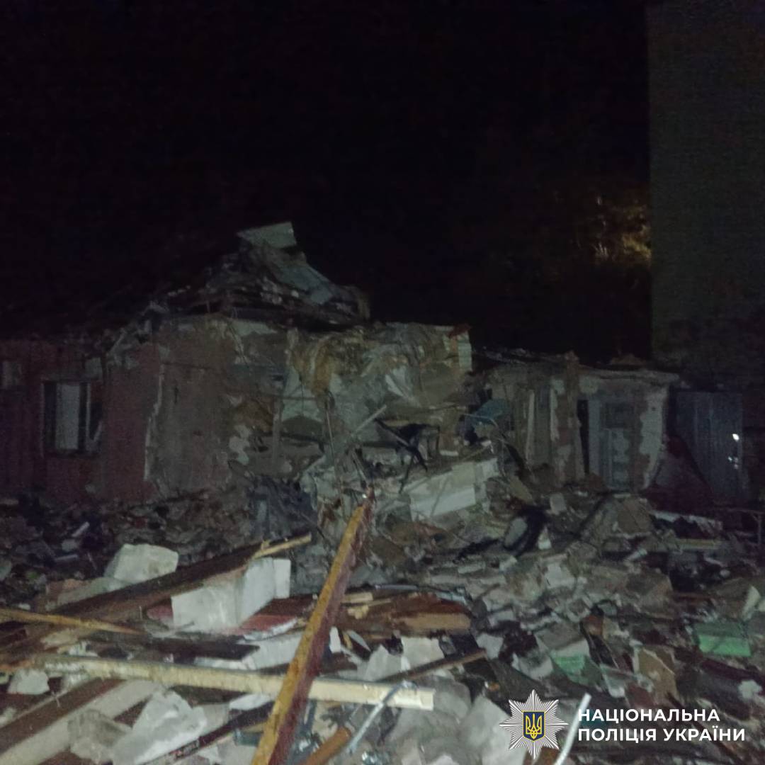 На фото наслідки ворожого обстрілу