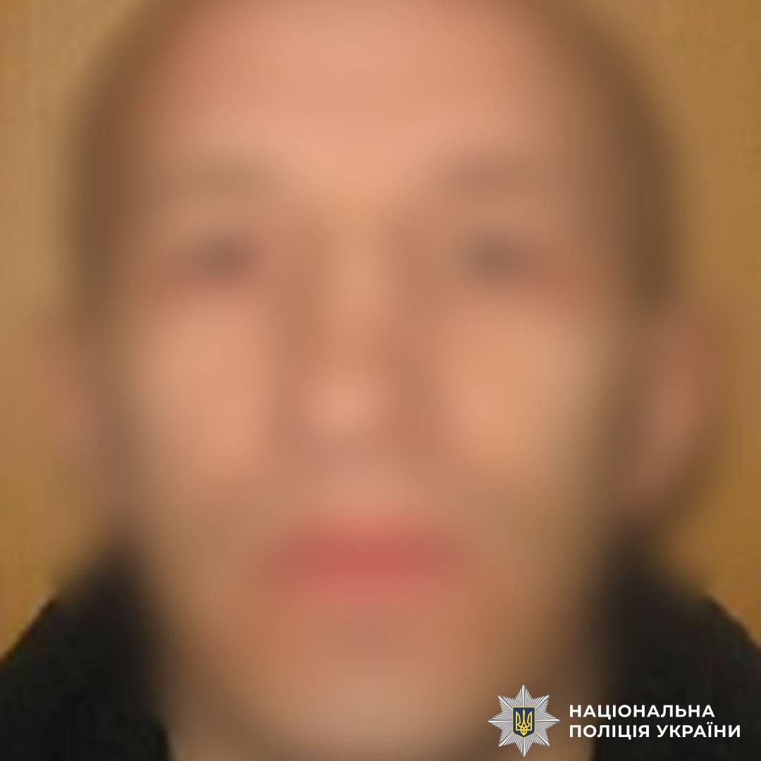 Погрожували розстрілом та забрали майно: поліцейські Харківщини встановили особи чотирьох окупантів