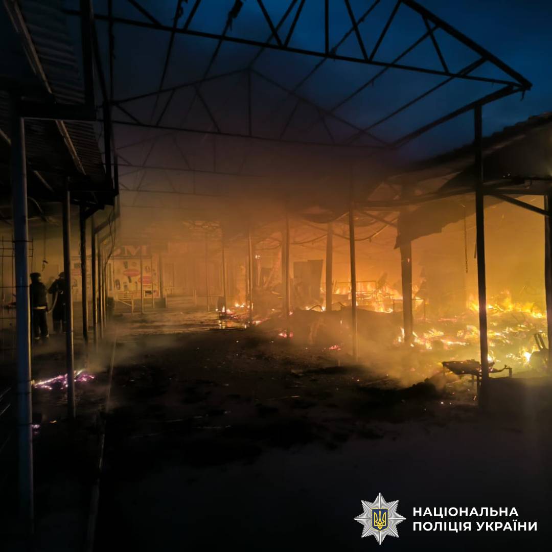 На фото наслідки ворожого обстрілу