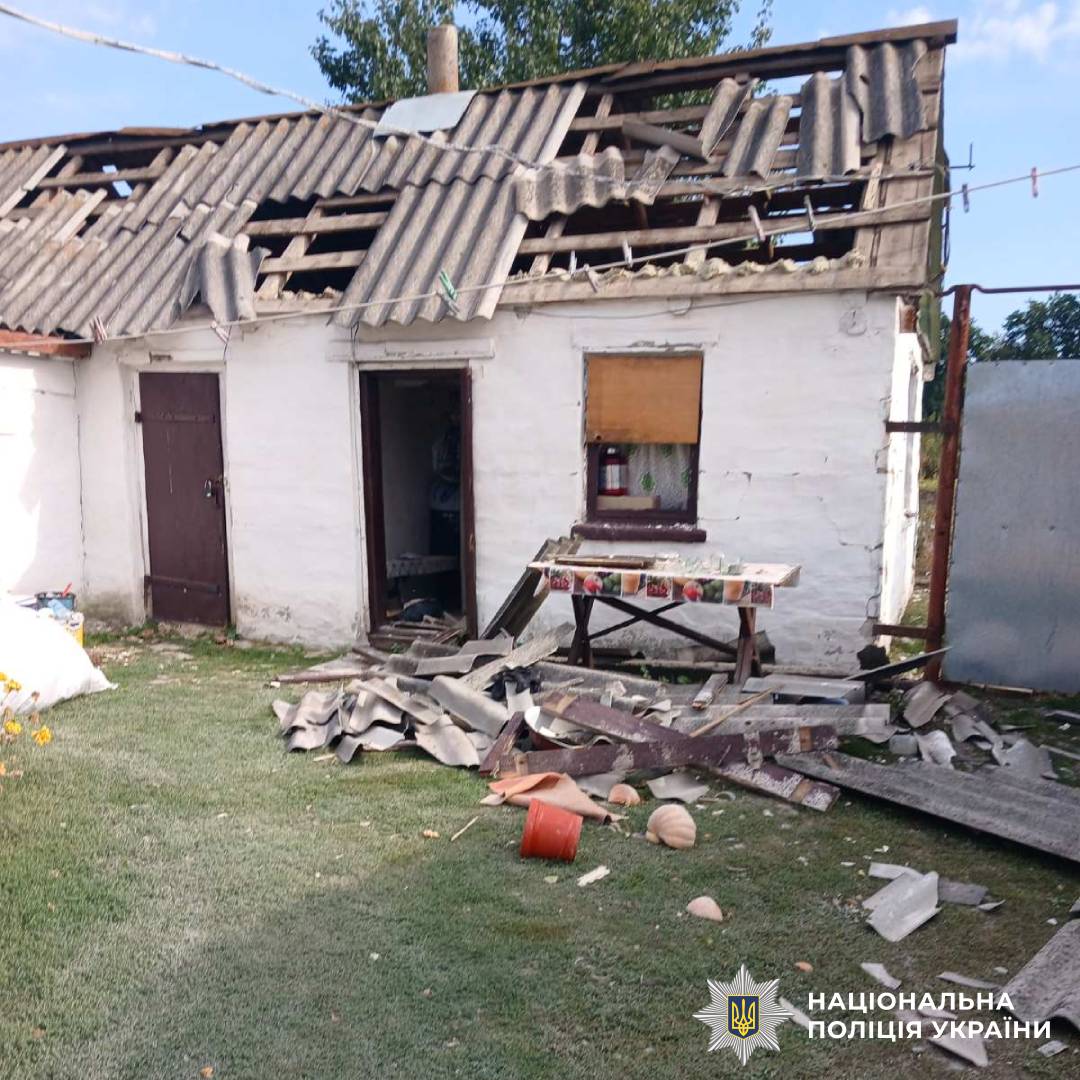 На фото наслідки ворожого обстрілу