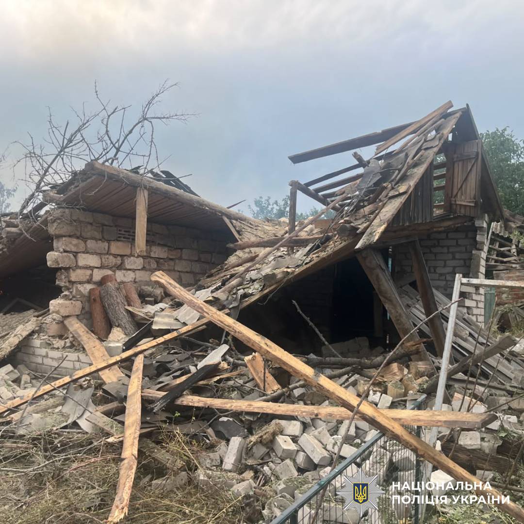 На фото наслідки ворожого обстрілу