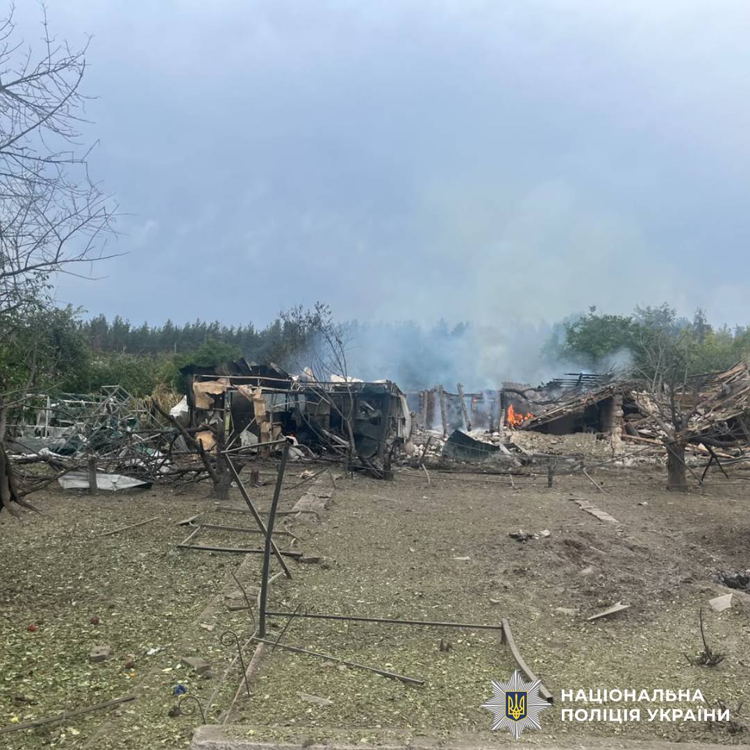 На фото наслідки ворожого обстрілу