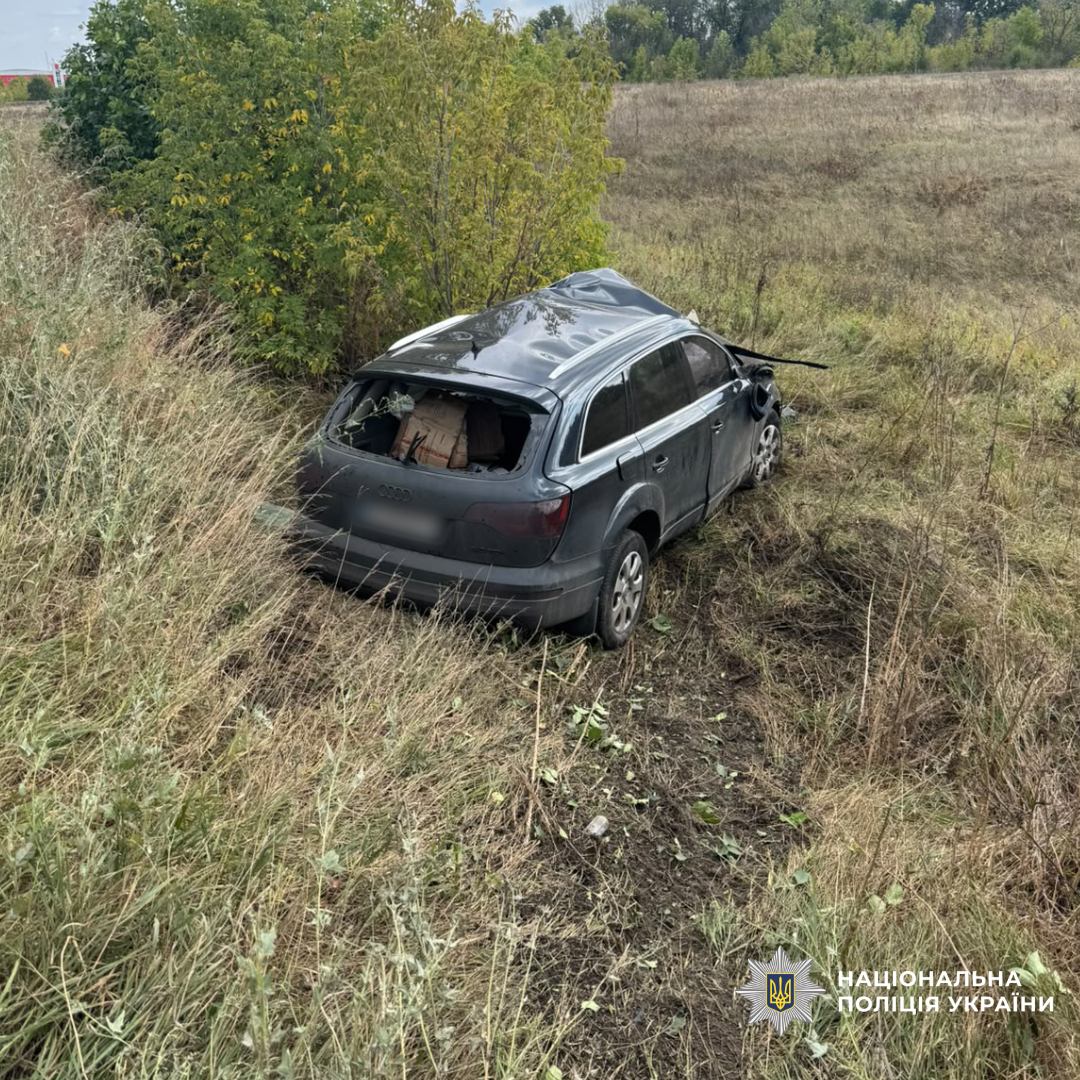 На Харківщині внаслідок ДТП загинув водій легковика: поліція встановлює обставини події