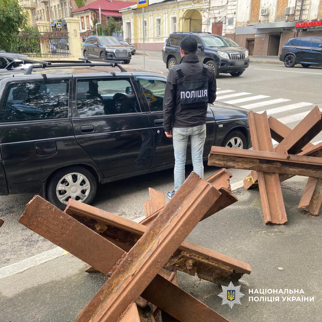 поліцейські Харкова повідомили про підозру чоловіку