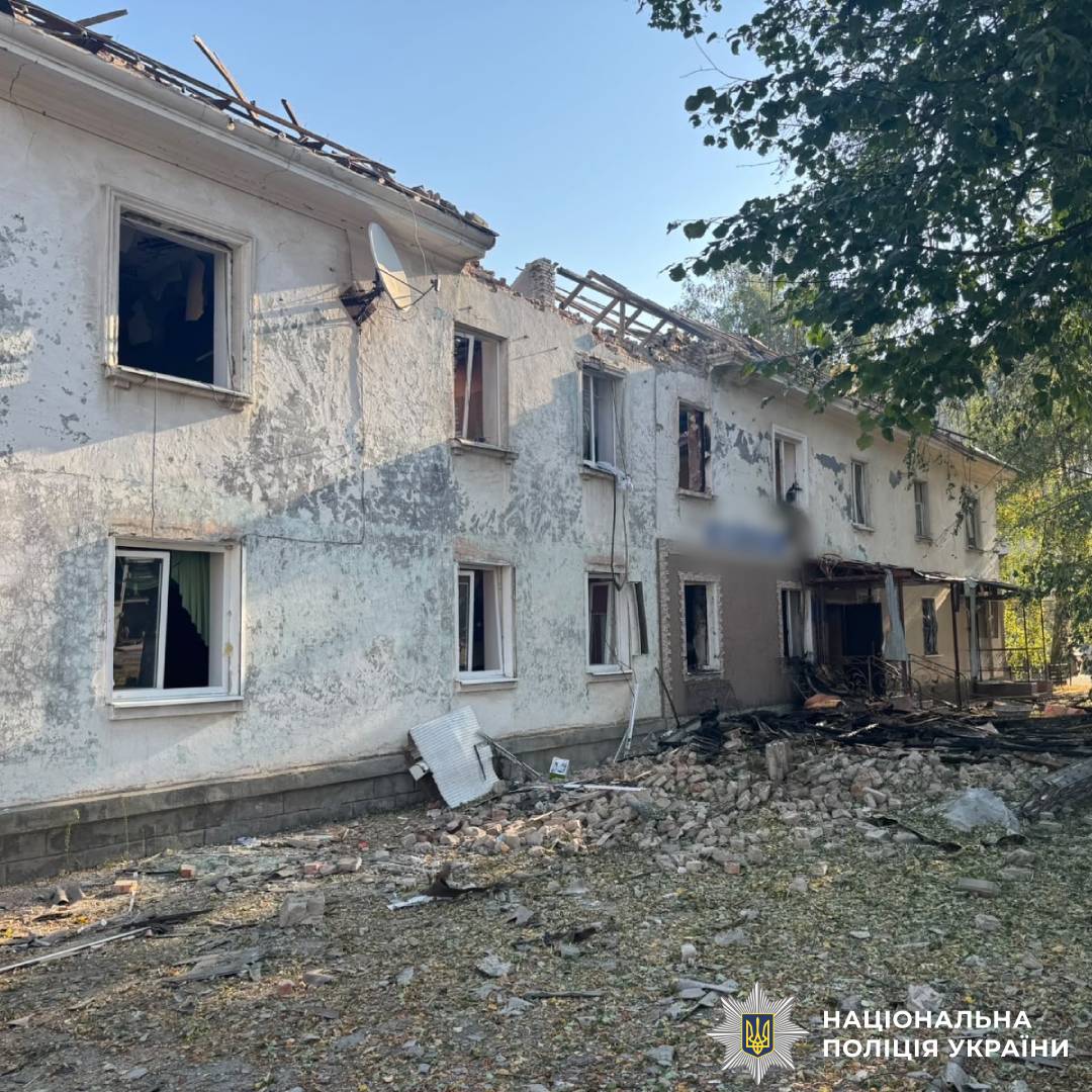 На фото наслідки ворожого обстрілу