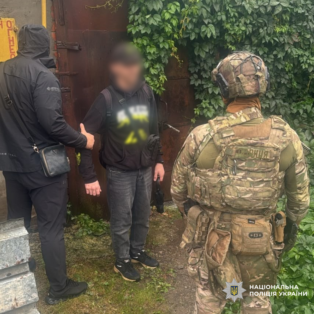 Поліцейські Харківщини вилучили понад 62 кілограми канабісу та 803 кущі конопель під час загальнодержавної спецоперації «Джентельмени»