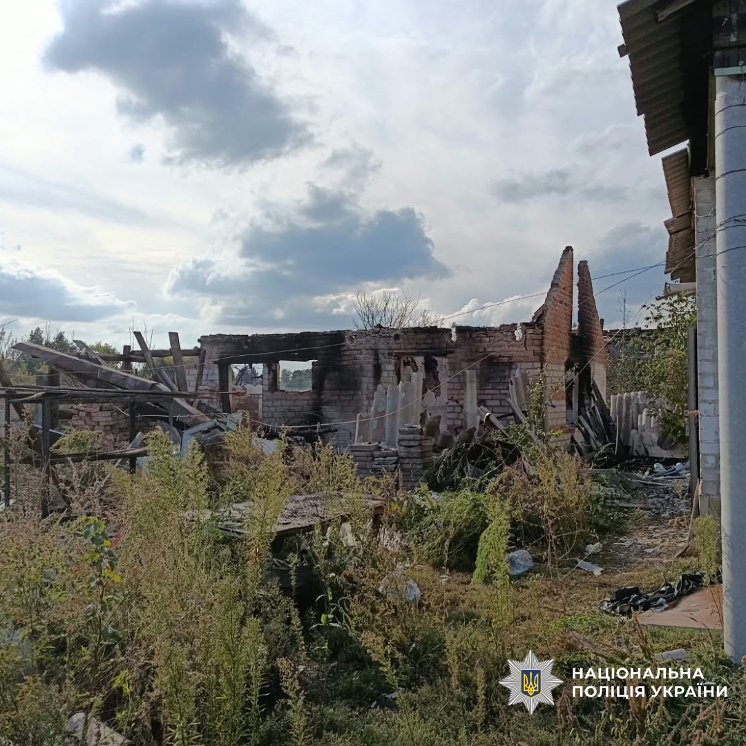 поліцейські документують наслідки воєнних злочинів країни-агресора на Харківщині