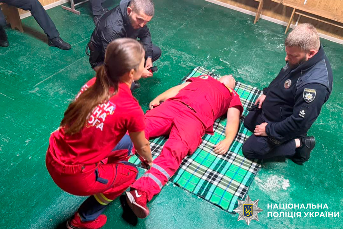 На Харківщині поліцейські продовжують удосконалювати навички з надання домедичної допомоги