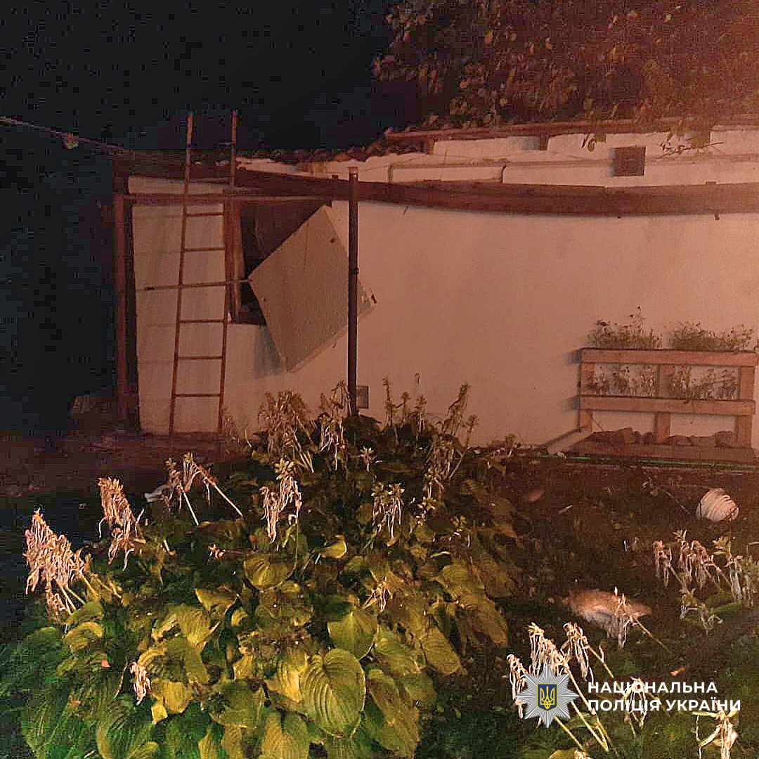 поліцейські задокументували наслідки воєнних злочинів військових рф на Харківщині