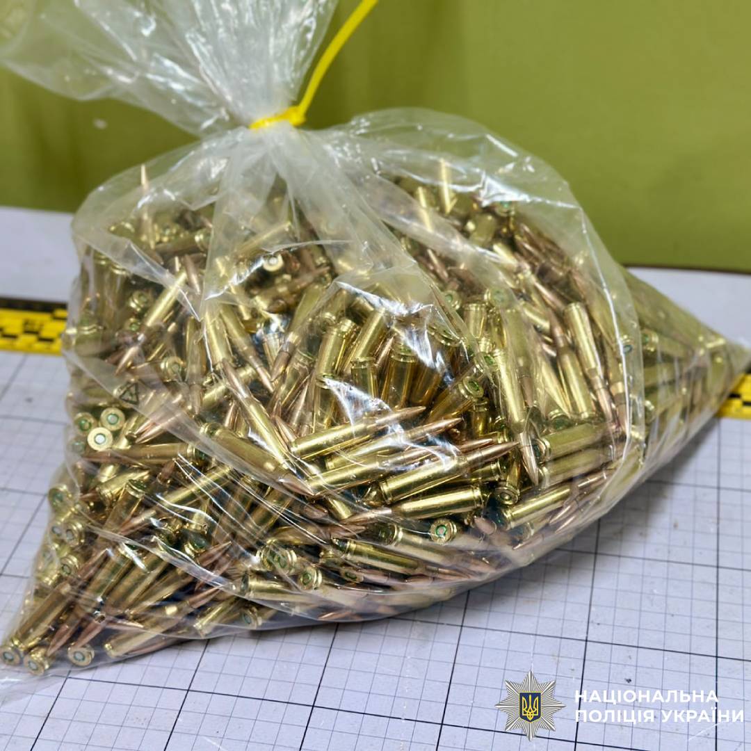 В Ізюмському районі триває декларування вогнепальної зброї: на облік поліції поставлено 731 одиницю